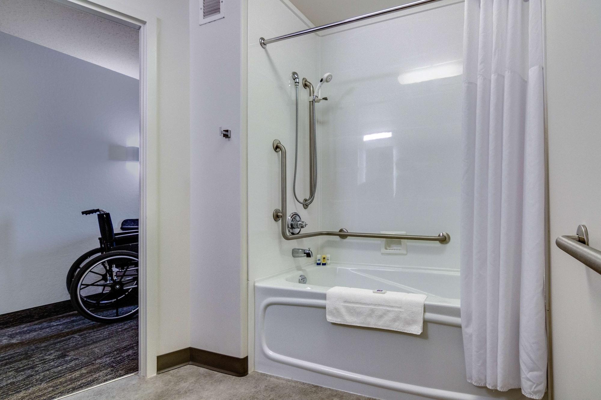 Motel 6-Saskatoon, Sk Екстериор снимка