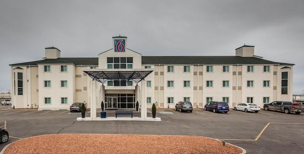 Motel 6-Saskatoon, Sk Екстериор снимка