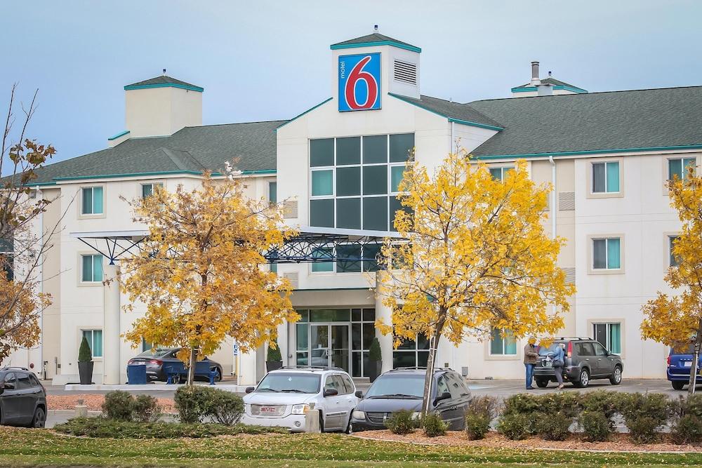 Motel 6-Saskatoon, Sk Екстериор снимка